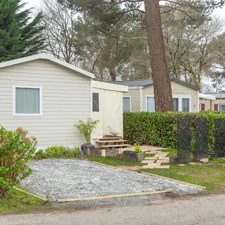 Campsite Mobil Confort Bora Bora Pont-Aven